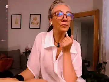 Chaturbate Adult Webcams of sunnie_dayz