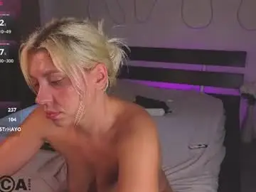 Chaturbate Sex Cam of stasy_traiin