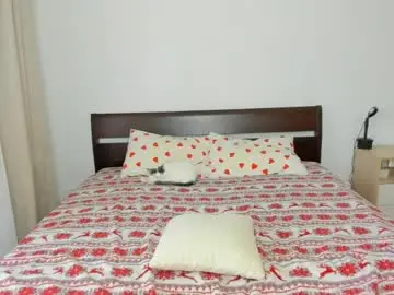 Chaturbate Live Sex of xloe_queen