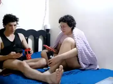 Chaturbate Watch Live Sex Cams of mauroluxandra