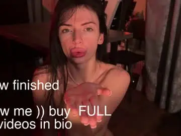 Chaturbate Live Sex Cam of alexa_alex_liepa