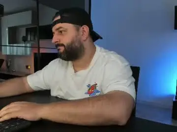 Chaturbate Live Sex Cam of dravenpeak
