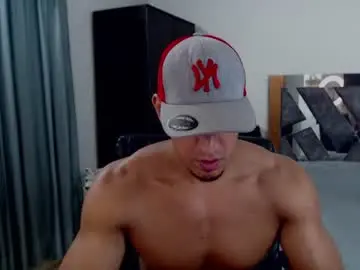 Chaturbate Live Porn of frank_heaven_shore