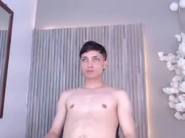 Chaturbate Watch Live Sex Cams of jay_smile