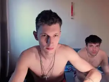 Chaturbate Adult Webcam of kevin_hornyyy