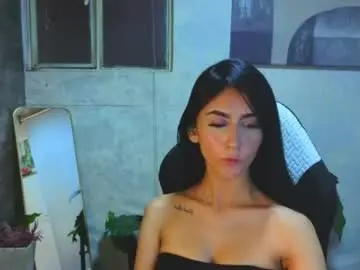 Chaturbate Adult Video Chat of _coraliinee_