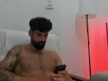 Chaturbate Live Sex of cuteeboy