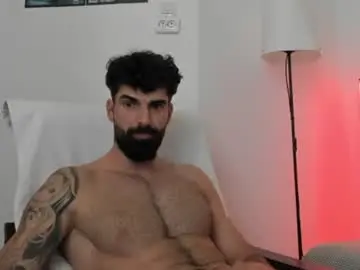 Chaturbate Live Porn of cuteeboy