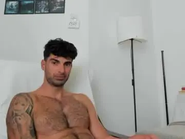 Chaturbate Watch Live Sex Cams of cuteeboy