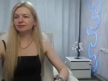 Chaturbate Best live sex cam show of melissatylerbb