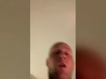 Chaturbate Free Live Porn of ezekielll1999