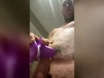 Chaturbate Adult Video Chat of ezekielll1999