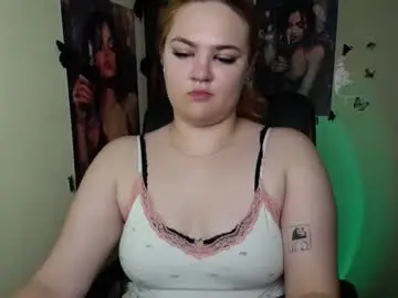 Chaturbate Free Live Porn of redhotqueen1
