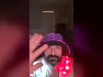 Chaturbate Live Porn of hungitalian40