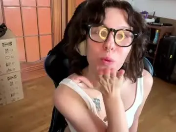 Chaturbate Adult Video Chat of faintpeach