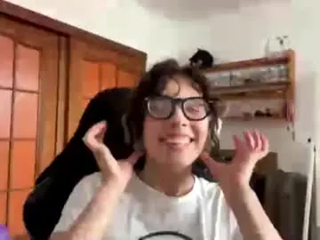 Chaturbate Adult Video Chat of faintpeach
