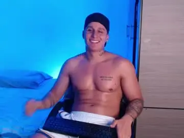 Chaturbate Adult Video Chat of valentinosex_1
