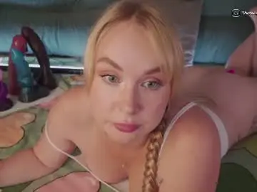 Chaturbate Nude Webcam of kitty_ricky