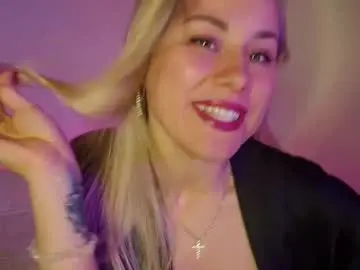 Chaturbate Sex Cam of cutie_xoxo_