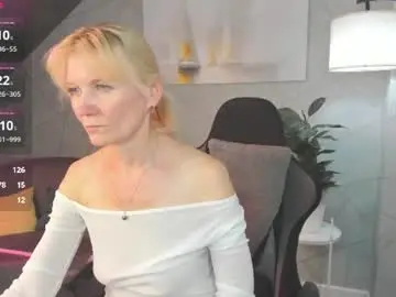 Chaturbate Private Sex Chat of julie_lucasss