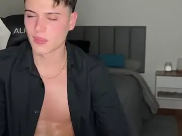 Chaturbate Free Porn Cam of thomassex0