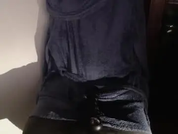 Chaturbate Free Porn Cam of awesome86m