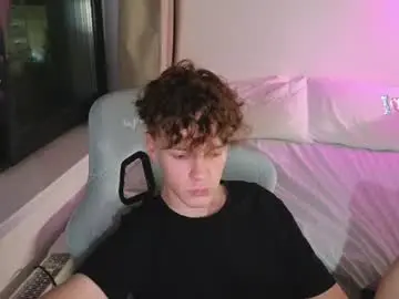 Chaturbate Live Sex Cam of cute_thomas