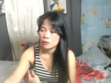 Chaturbate Live Sex Cam of pinayhotmama08