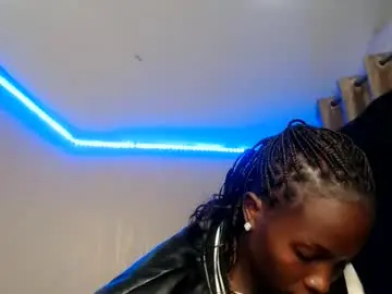 Chaturbate Best live sex cam show of essy_hero