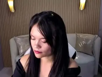 Chaturbate Live Sex Cam of luna_benz_tx
