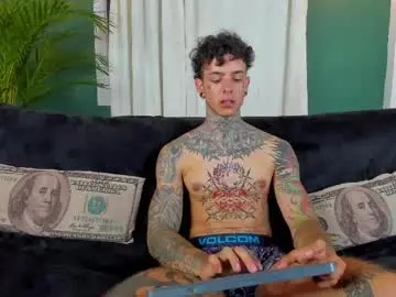 Chaturbate Sex Chat of aron_ford