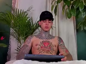 Chaturbate Adult Webcam of aron_ford