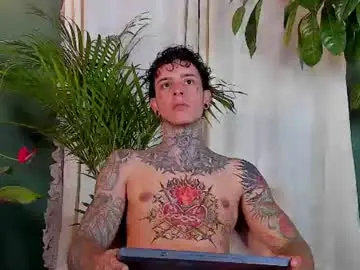 Chaturbate Nude Webcam of aron_ford