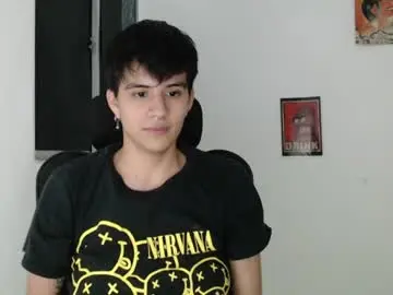 Chaturbate Live Sex Cam of dahliarios
