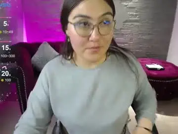 Chaturbate Watch Live Sex Cams of diamondfox_m
