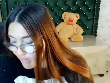 Chaturbate Best live sex cam show of diamondfox_m