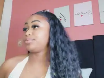 Chaturbate Watch Live Sex Cams of mysugarmoomy