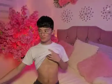 Chaturbate Watch Live Sex Cams of patrick_howland_