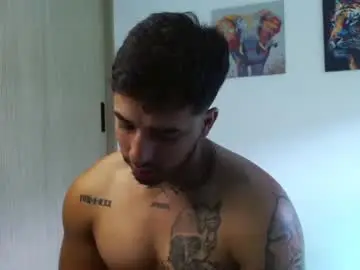 Chaturbate Best live sex cam show of darius_phoenix