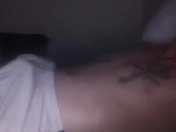Chaturbate Live Sex Cam of mikelebon
