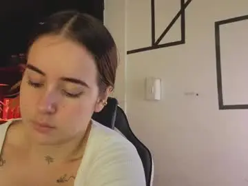 Chaturbate Live Sex Cam of allicelover