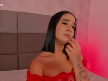 Chaturbate Free Porn Cam of emily_luve