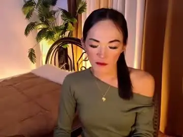 Chaturbate Live Sex Cam of sweet_marry143