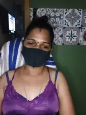 Dscgirls Adult Webcams of indianhothyd