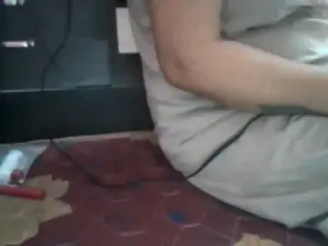 Dscgirls Live Sex Cam of Julie