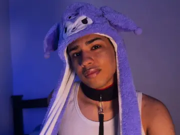 Imlive Adult Webcam of Santifoxx