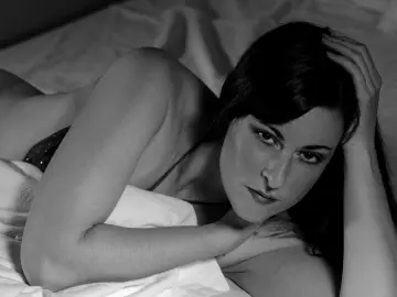 Imlive Adult Webcams of MsGennyRock