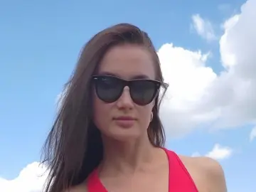Imlive Live Sex Cam of Leksa1