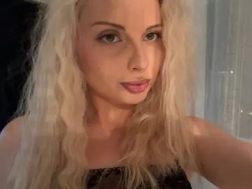 Imlive Live Sex Cam of liluna