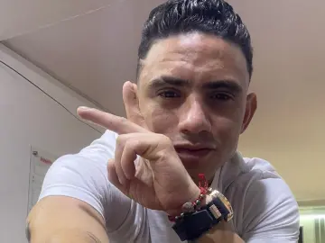 Imlive Watch Live Sex Cams of CarlosSpecter1